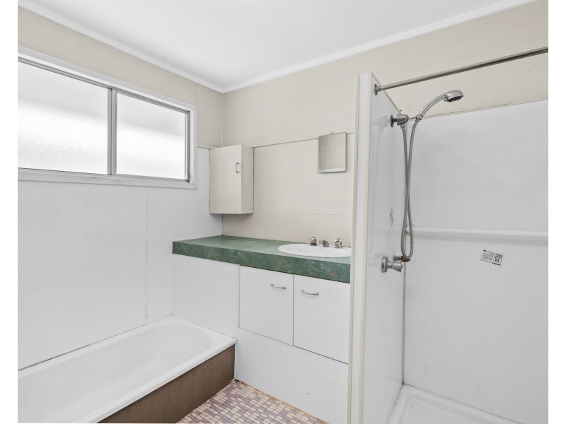 46 Barter Avenue, Holland Park QLD 4121