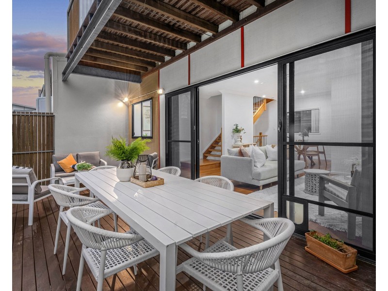 11/9 Talbot Street, Coorparoo QLD 4151