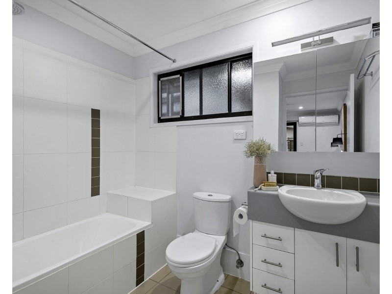 11/9 Talbot Street, Coorparoo QLD 4151