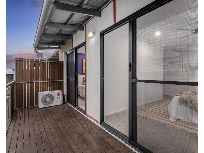 11/9 Talbot Street, Coorparoo QLD 4151