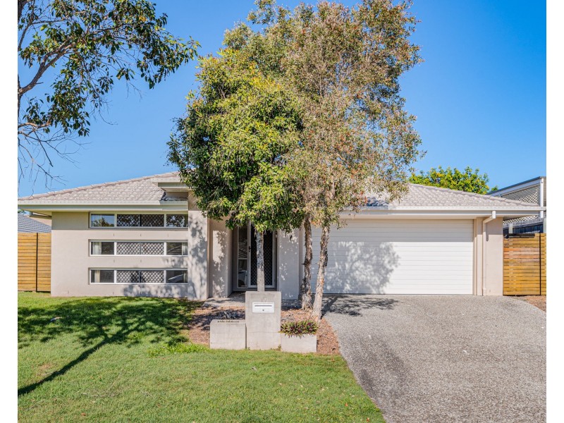 17 Whipbird Circuit, Victoria Point QLD 4165