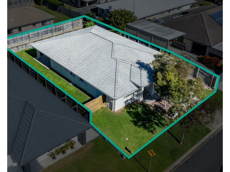 17 Whipbird Circuit, Victoria Point QLD 4165
