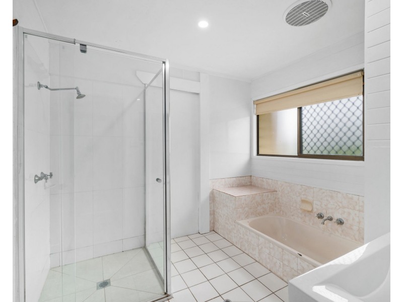 21 Cochrane Street, Camira QLD 4300