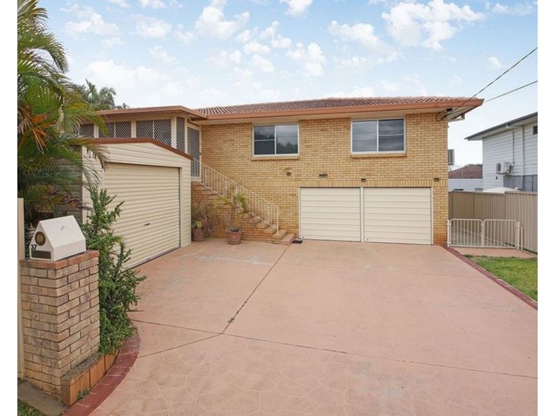 37 Bonniebrae Street, Wynnum West QLD 4178