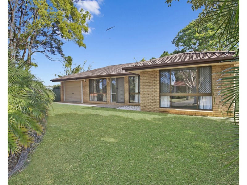 9 Helemon Street, Belmont QLD 4153