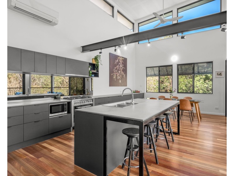 29 Phalerum Avenue, Seven Hills QLD 4170