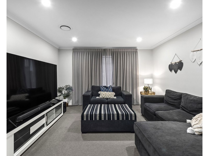 60 Majestic Crescent, Hemmant QLD 4174