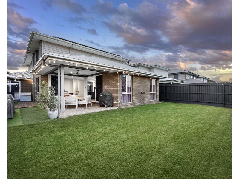 60 Majestic Crescent, Hemmant QLD 4174
