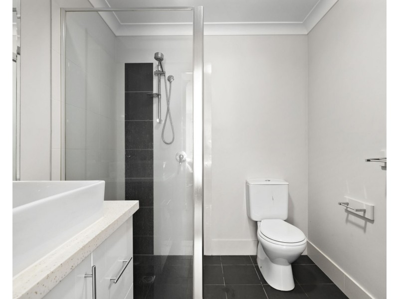 11/108 Nicholson Street, Greenslopes QLD 4120