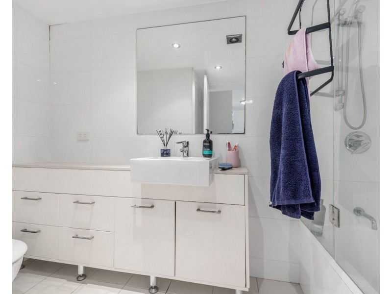 18/62 Arthur Street, Fortitude Valley QLD 4006