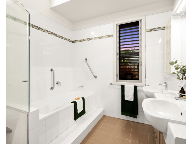 2 Beddoe Street, Thornlands QLD 4164