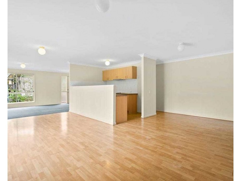 18 Madison Place, Carina QLD 4152