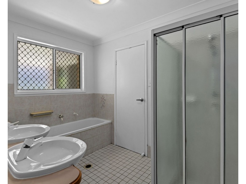 2 Morgan Street, Bellbird Park QLD 4300