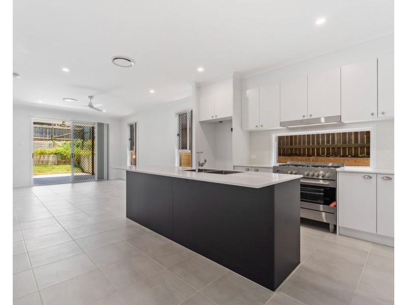 15 Laura Street, Cleveland QLD 4163