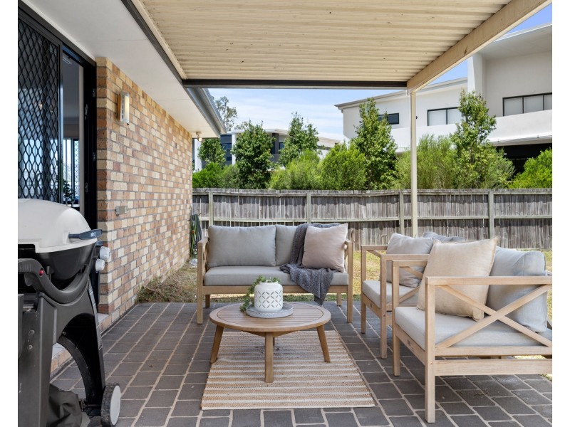 1492A Creek road, Carina QLD 4152