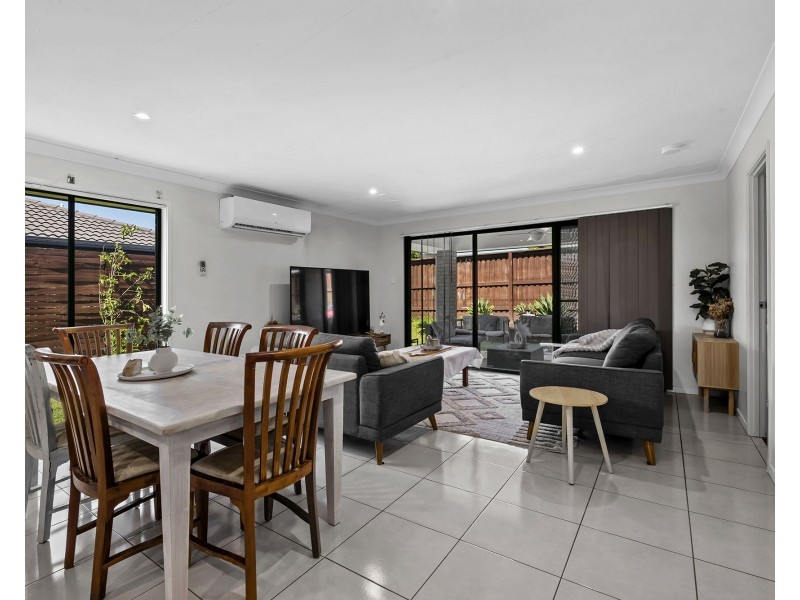 11 Grainger Circuit, Burpengary QLD 4505