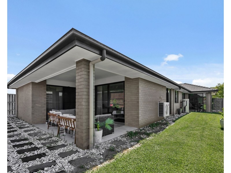 11 Grainger Circuit, Burpengary QLD 4505