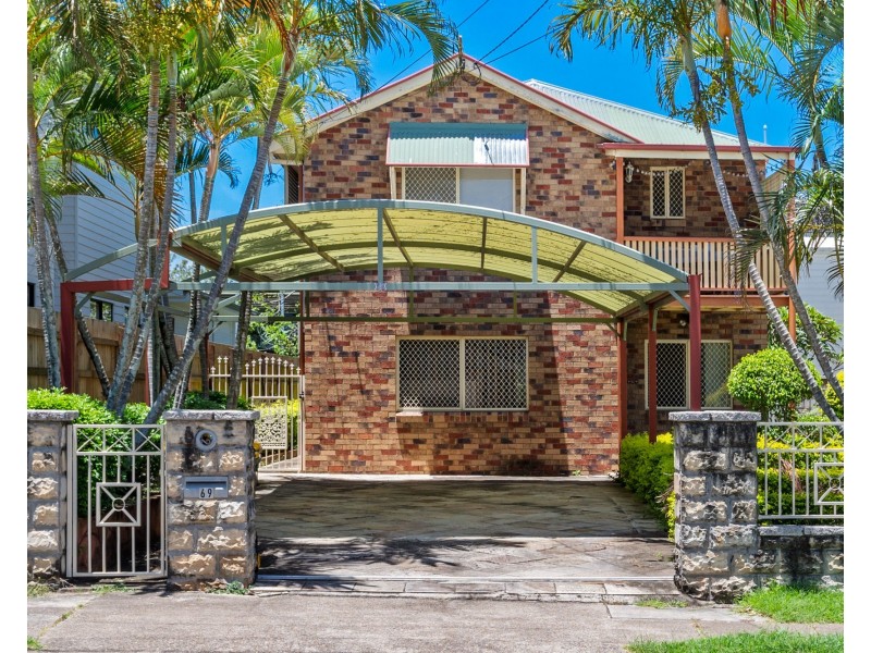 69 Milsom Street, Coorparoo QLD 4151