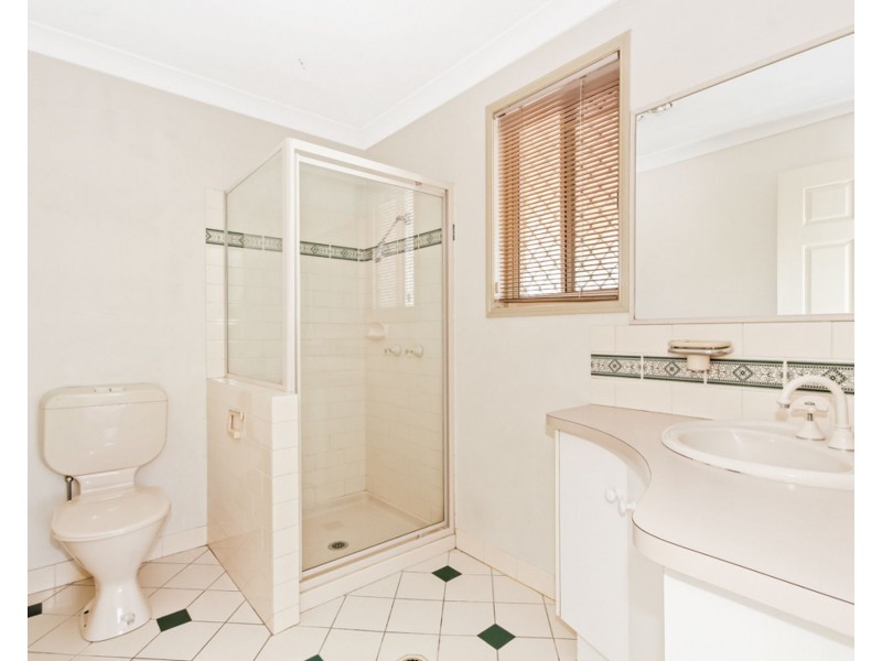 69 Milsom Street, Coorparoo QLD 4151