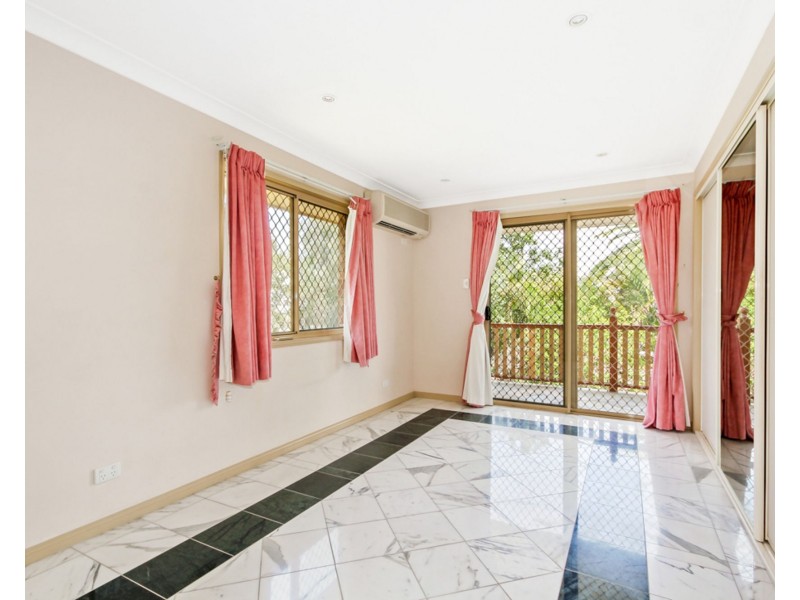 69 Milsom Street, Coorparoo QLD 4151