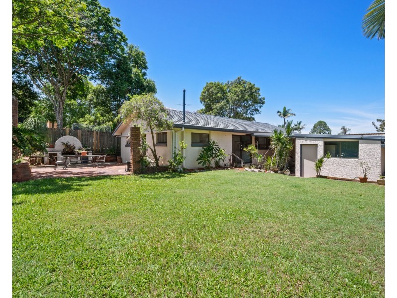 8 Gurnai Street, Belmont QLD 4153