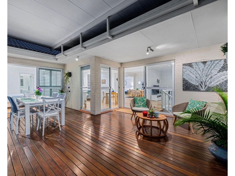 32 Homewood Place, Carindale QLD 4152