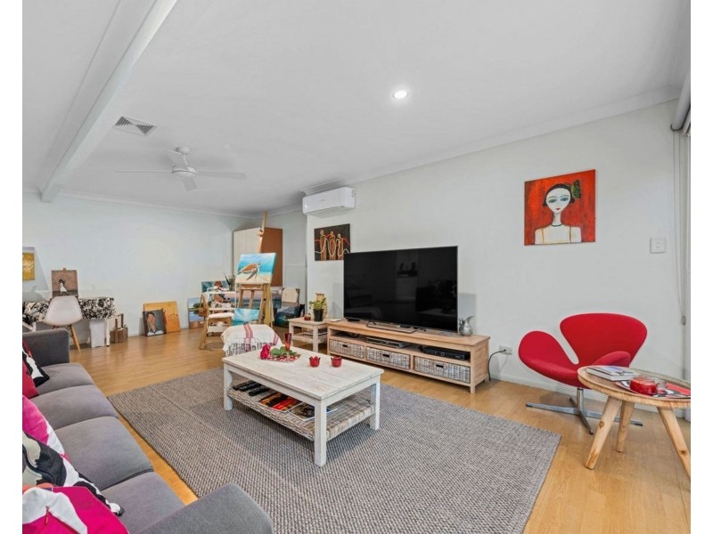 32 Homewood Place, Carindale QLD 4152
