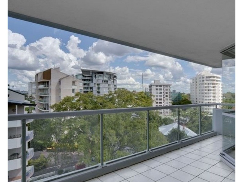 14/30 O’Connell Street, Kangaroo Point QLD 4169