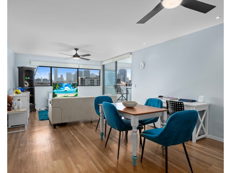 167/8 Musgrave Street, West End QLD 4101