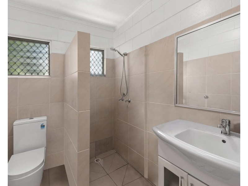 21 Balowrie Street, Hamilton QLD 4007