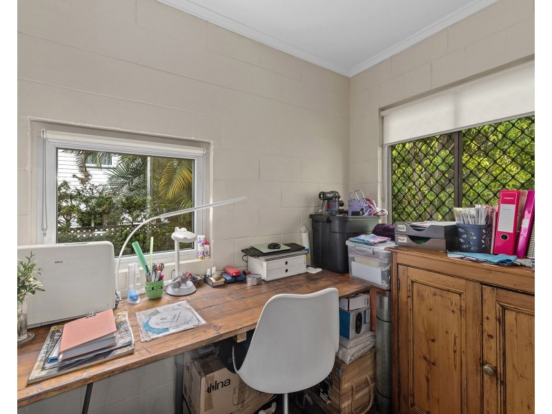 21 Balowrie Street, Hamilton QLD 4007