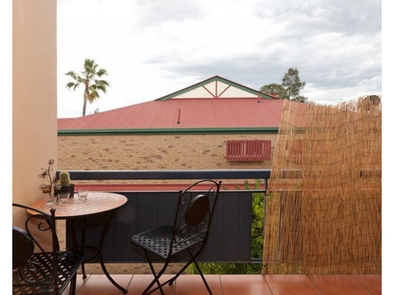 5/29 Lilly, Greenslopes QLD 4120