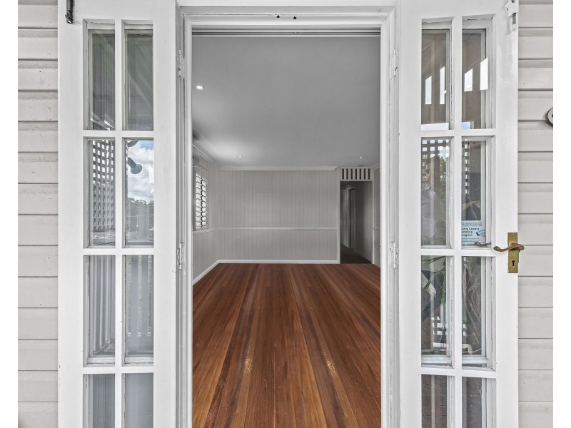 11 Caswell Street, East Brisbane QLD 4169