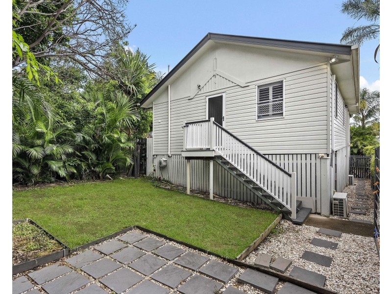 11 Caswell Street, East Brisbane QLD 4169