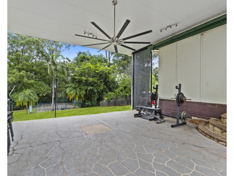 114 Seventeen Mile Rocks Road, Oxley QLD 4075