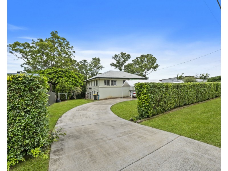 114 Seventeen Mile Rocks Road, Oxley QLD 4075