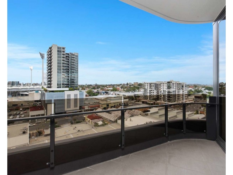 904/62 Logan Road, Woolloongabba QLD 4102