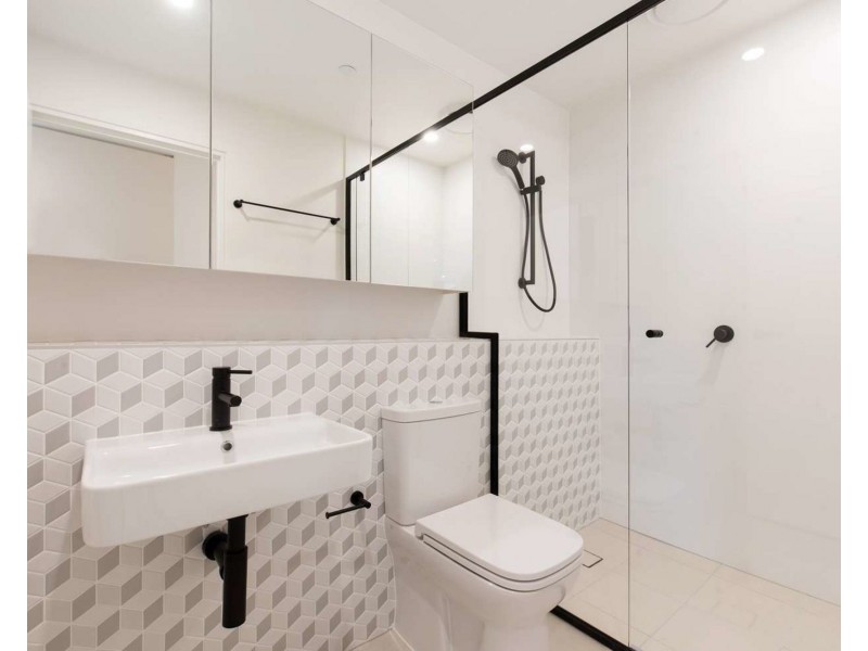 904/62 Logan Road, Woolloongabba QLD 4102