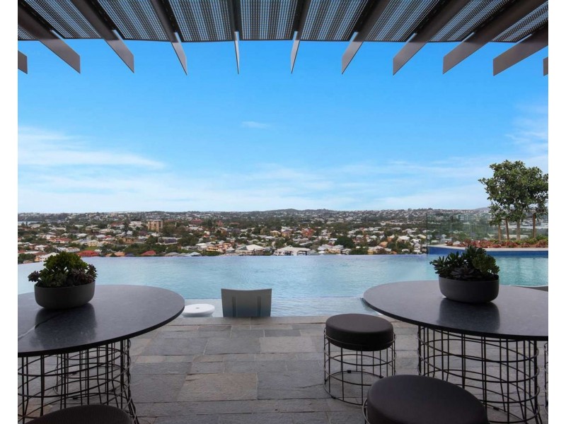 904/62 Logan Road, Woolloongabba QLD 4102