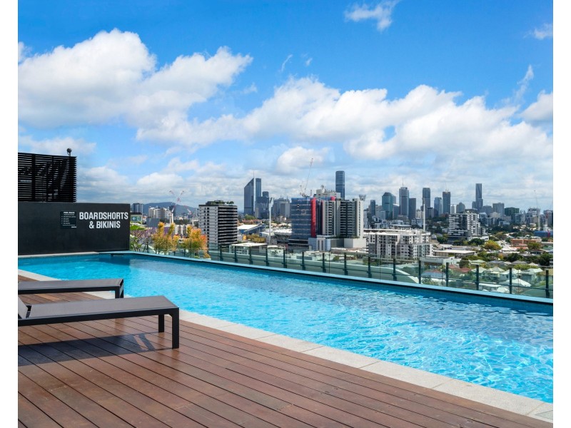 205/17 Deshon Street, Woolloongabba QLD 4102