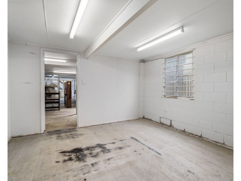 57 McLennan Street, Albion QLD 4010