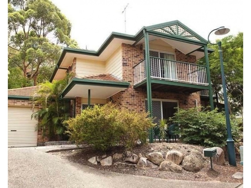 21 Hillside Crescent, Seven Hills QLD 4170
