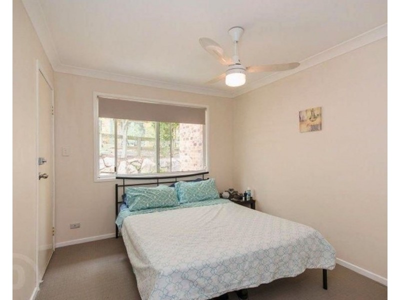 21 Hillside Crescent, Seven Hills QLD 4170