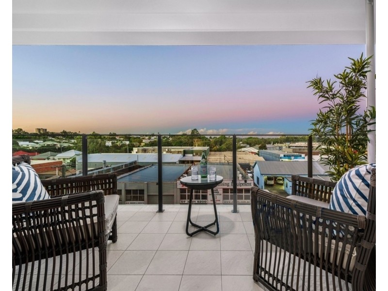 415/8 Holden Street, Woolloongabba QLD 4102