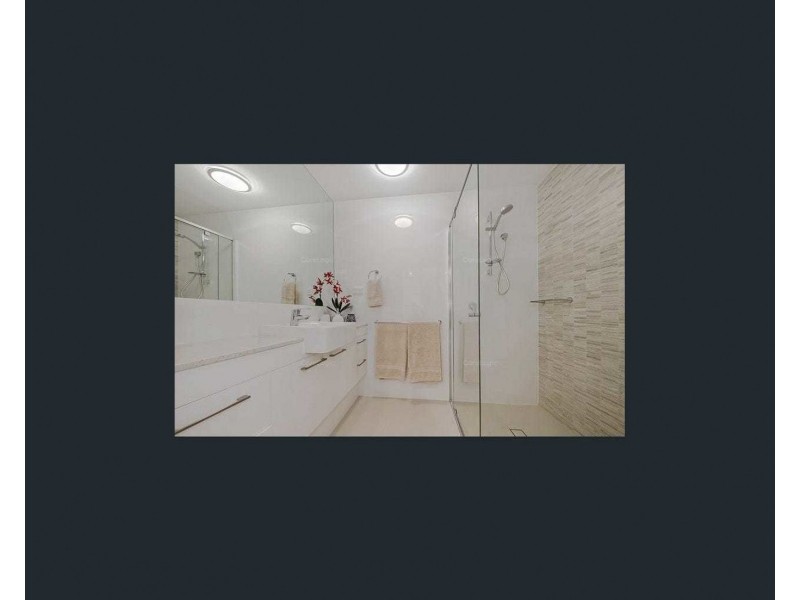 6 182 Stratton Terrace, Manly QLD 4179