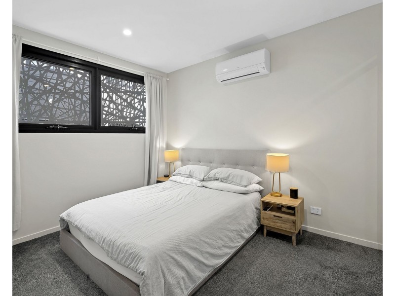 20/100 Nicholson Street, Greenslopes QLD 4120