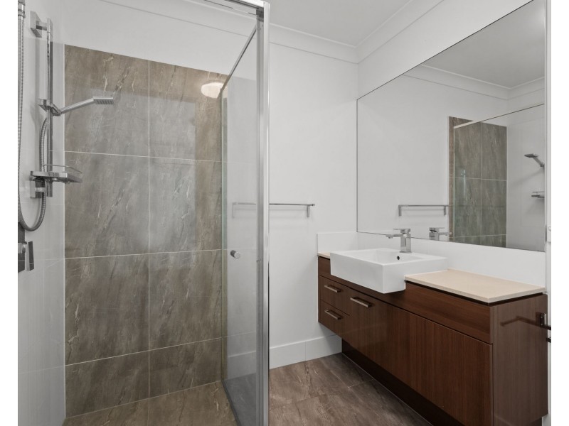 2/29 Eversley Terrace, Yeronga QLD 4104