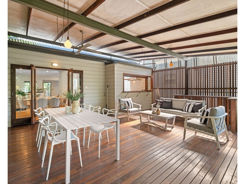 20 Eversley Terrace, Yeronga QLD 4104