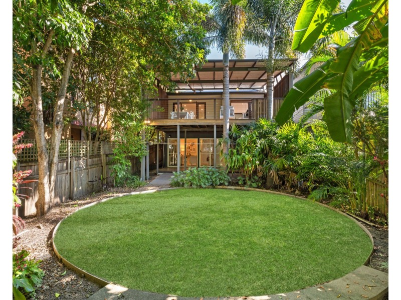 20 Eversley Terrace, Yeronga QLD 4104