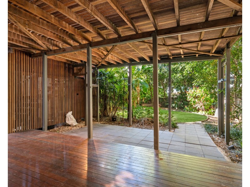 20 Eversley Terrace, Yeronga QLD 4104